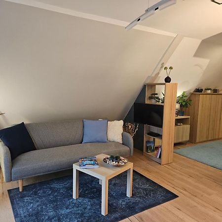Otium Wellness Apartmanhaz Balatonakarattya Εξωτερικό φωτογραφία