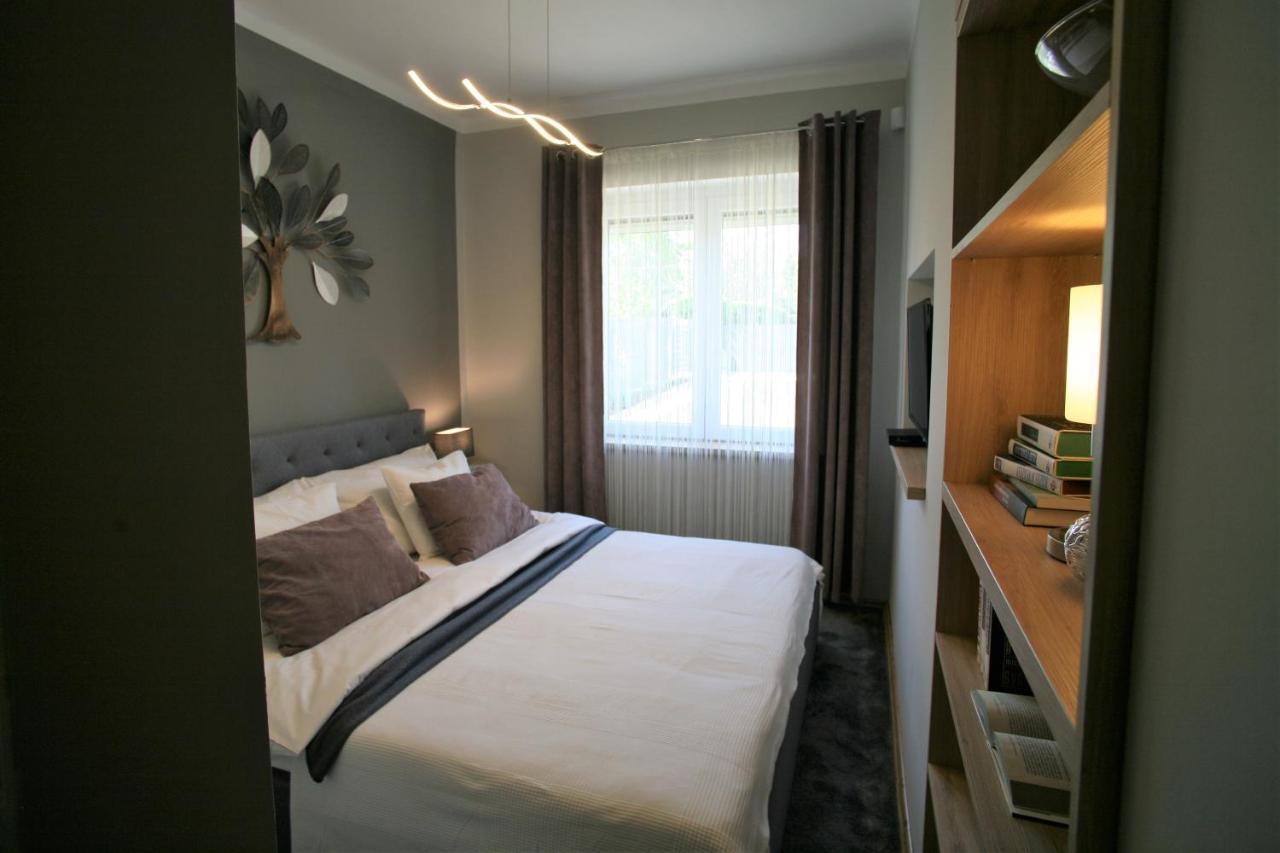 Otium Wellness Apartmanhaz Balatonakarattya Εξωτερικό φωτογραφία