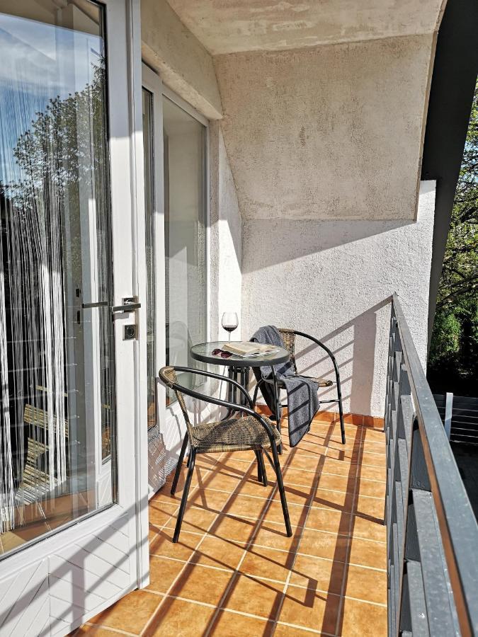 Otium Wellness Apartmanhaz Balatonakarattya Εξωτερικό φωτογραφία