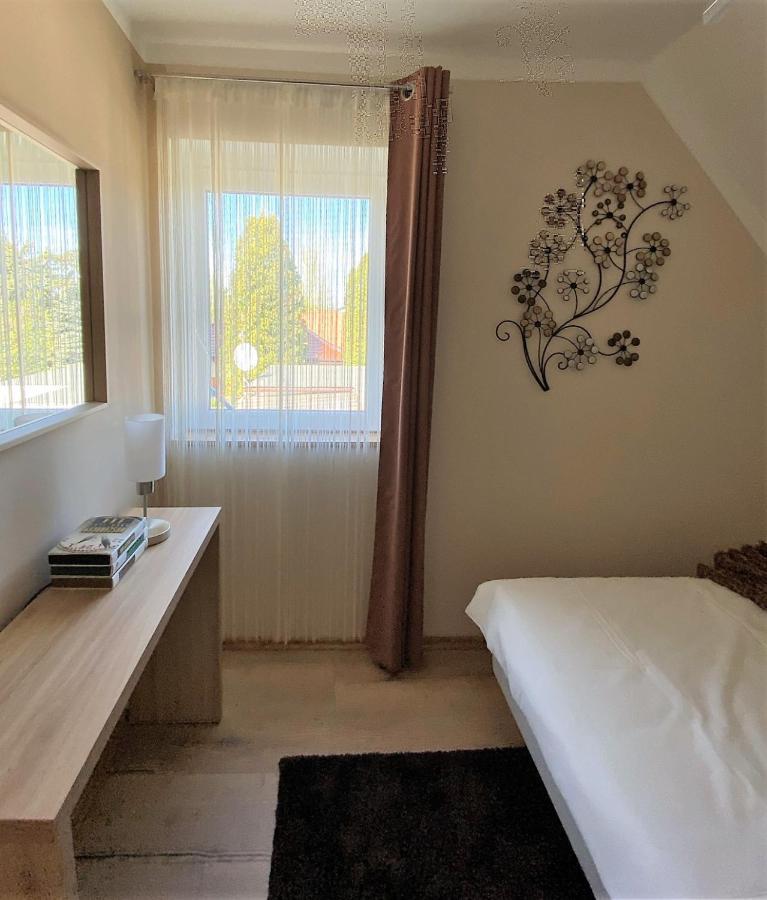Otium Wellness Apartmanhaz Balatonakarattya Εξωτερικό φωτογραφία